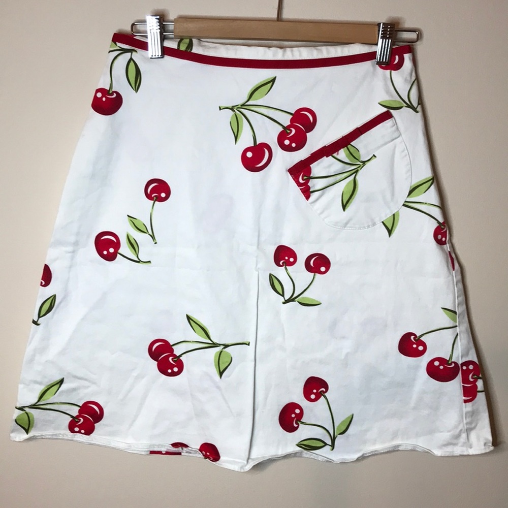 🍒Julie Mitchell Skirt🍒